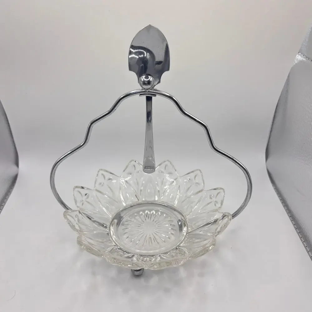 VTG Federal Glass Co. Petal Pattern Jam Relish Candy Nut Trinket Dish and Spoon